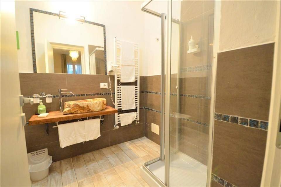 La Spezia Holidays' Rooms Luaran gambar