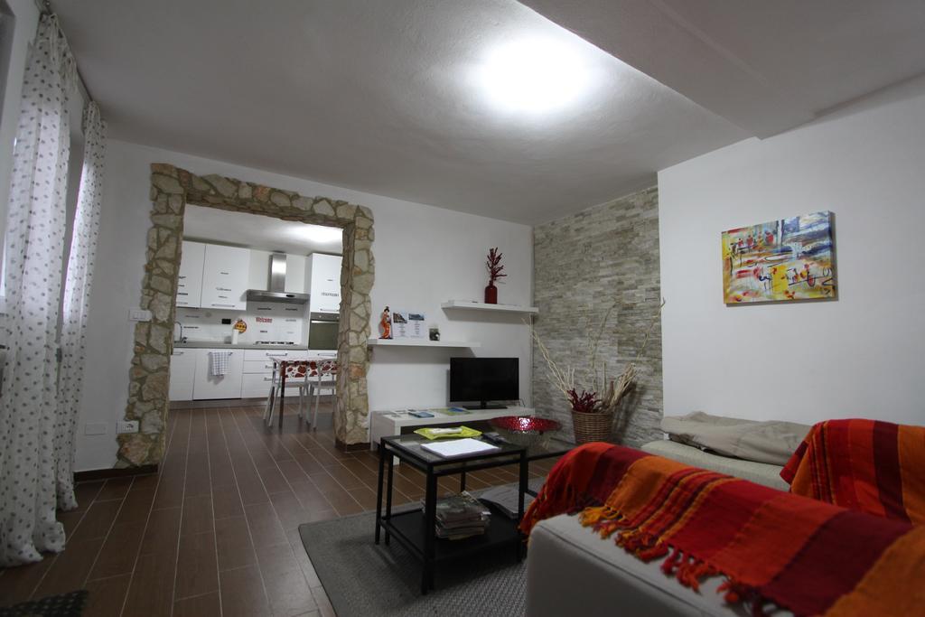 La Spezia Holidays' Rooms Luaran gambar