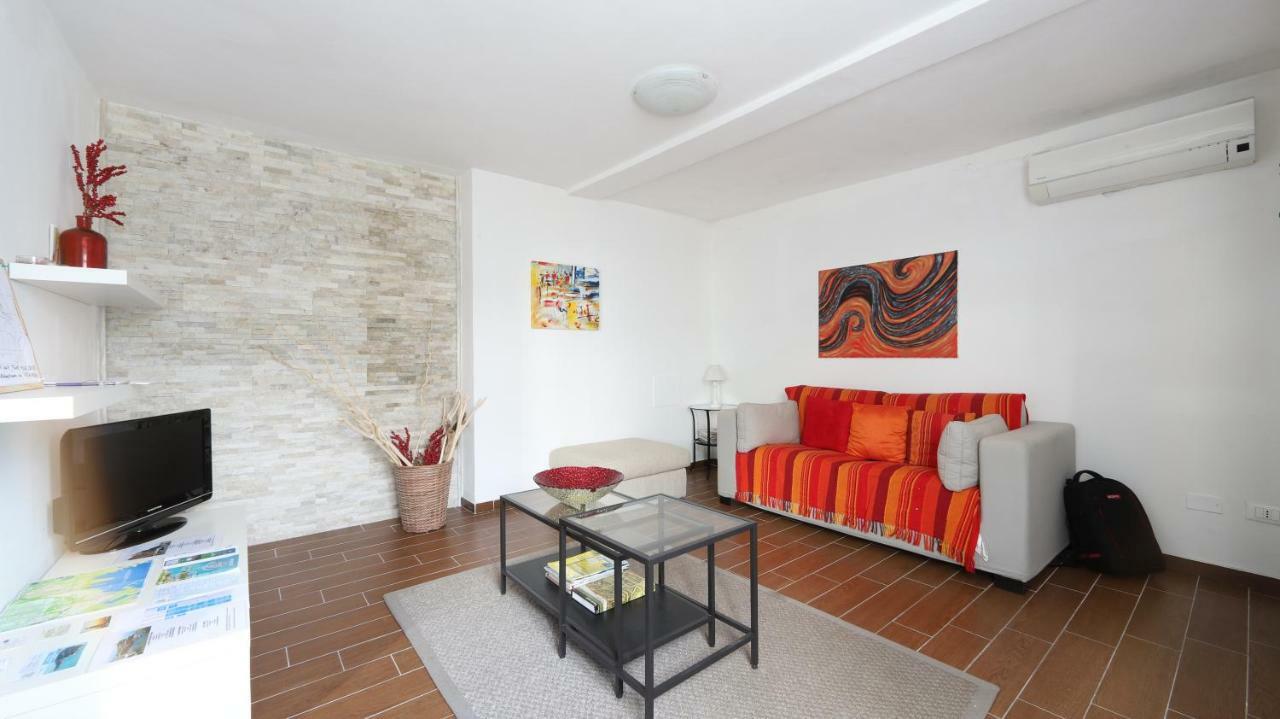 La Spezia Holidays' Rooms Luaran gambar